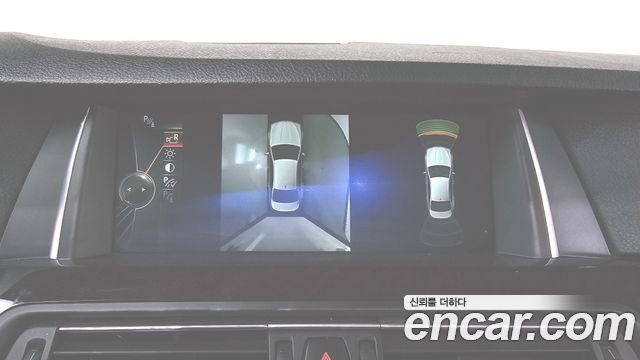 BMW 5-Series 2014 — photo 15