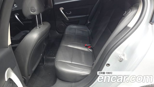 Renault Korea SM5  2017 — photo 18
