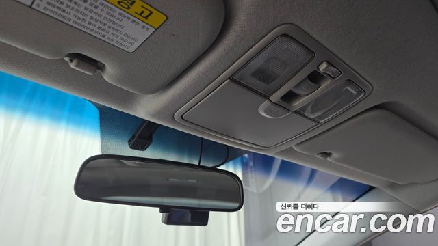 Hyundai AVANTE 2014 — photo 18
