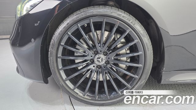 Mercedes-Benz S-Class 2023 — photo 5