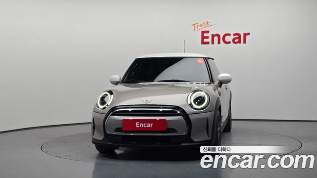 Mini Cooper 2024 — photo 3