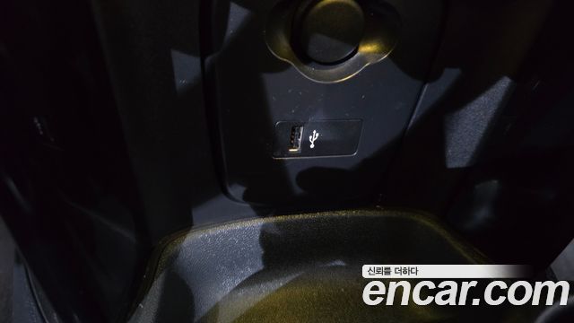 Mini Cooper 2024 — photo 25