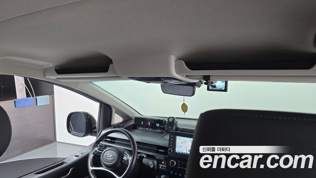 Hyundai Staria 2023 — photo 31