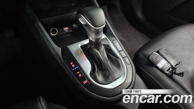 Kia K3 2022 — photo 12