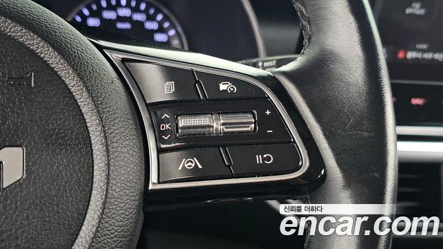 Kia K3 2022 — photo 24