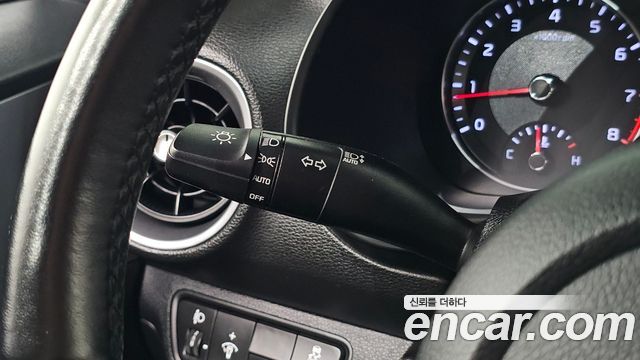 Kia K3 2022 — photo 25