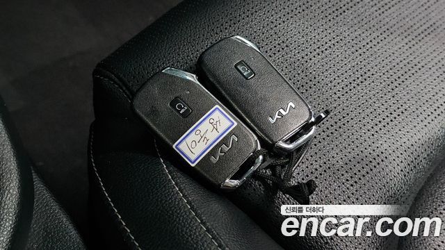 Kia K3 2022 — photo 33