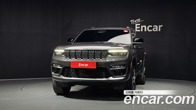 Jeep Cherokee 2023 — photo 3