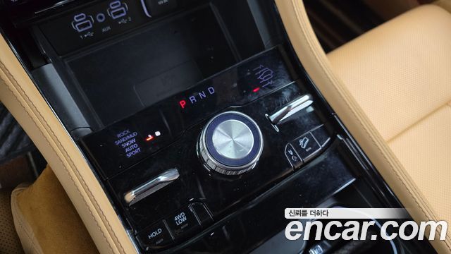 Jeep Cherokee 2023 — photo 12
