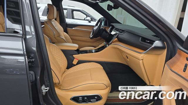 Jeep Cherokee 2023 — photo 16