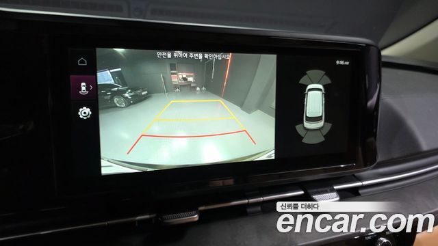 Kia Canival 2023 — photo 14