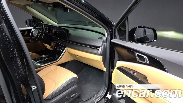 Kia Canival 2023 — photo 20