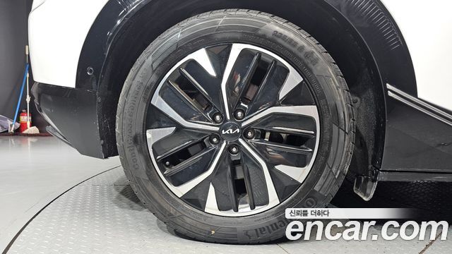 Kia EV6 2022 — photo 5