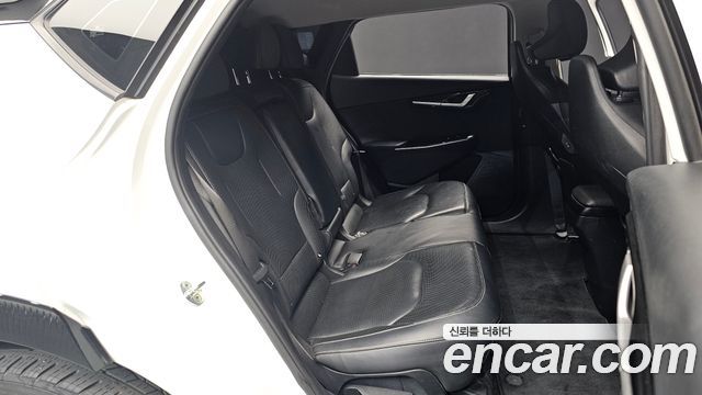 Kia EV6 2022 — photo 17