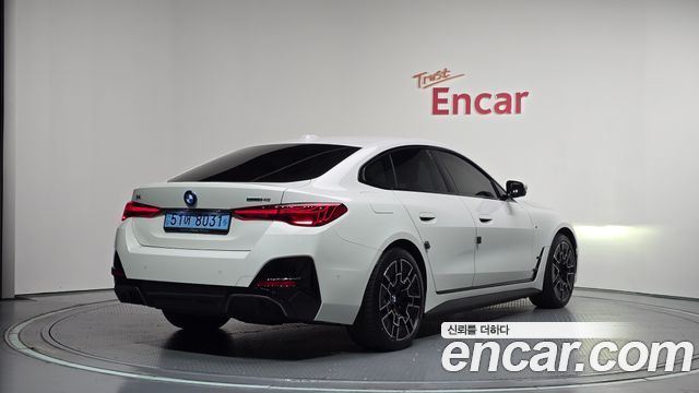 BMW i4 2025 — photo 2