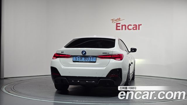 BMW i4 2025 — photo 4