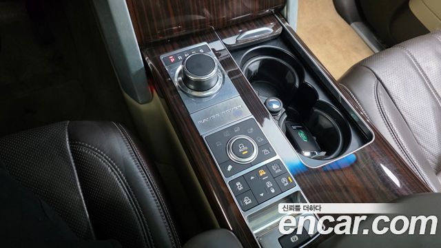 Land Rover Range Rover 2016 — photo 9