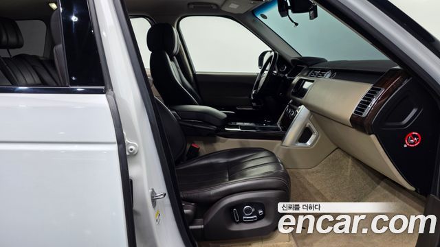 Land Rover Range Rover 2016 — photo 11