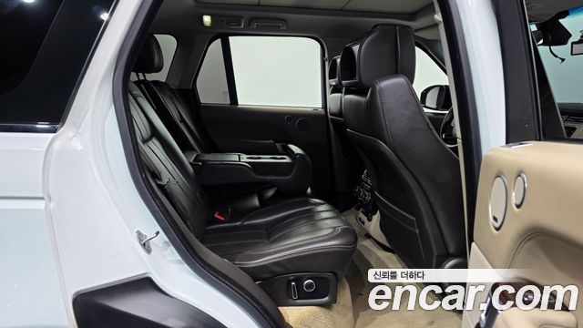 Land Rover Range Rover 2016 — photo 12