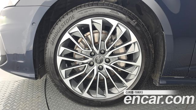 Audi A6 2025 — photo 5
