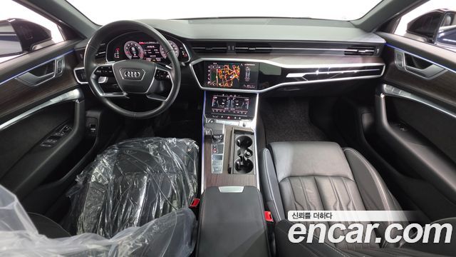 Audi A6 2025 — photo 10