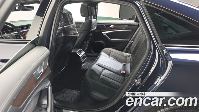 Audi A6 2025 — photo 17
