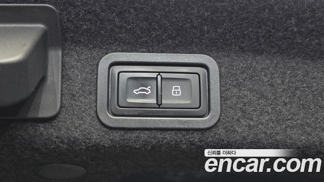 Audi A6 2025 — photo 22
