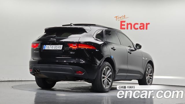Jaguar F-PACE 2019 — photo 2