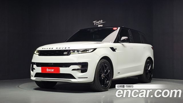 Land Rover Range Rover Sport 2023 — photo 1