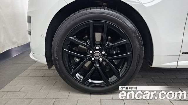 Land Rover Range Rover Sport 2023 — photo 5
