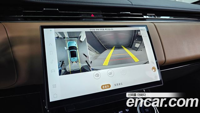 Land Rover Range Rover Sport 2023 — photo 15
