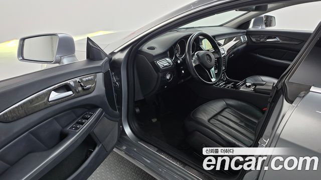 Mercedes-Benz CLS-Class 2014 — photo 10