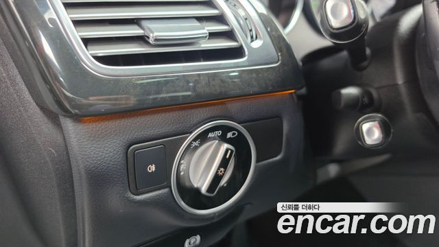 Mercedes-Benz CLS-Class 2014 — photo 18