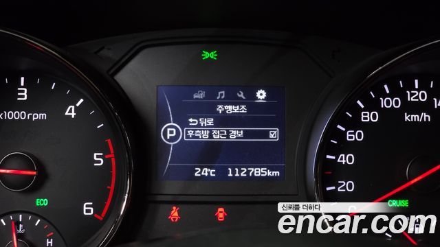 Kia Canival 2018 — photo 22