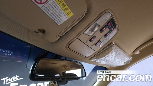 Kia Canival 2018 — photo 24