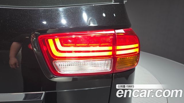 Kia Canival 2018 — photo 9