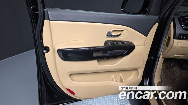 Kia Canival 2018 — photo 14