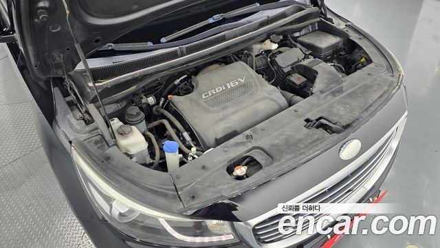 Kia Canival 2016 — photo 6