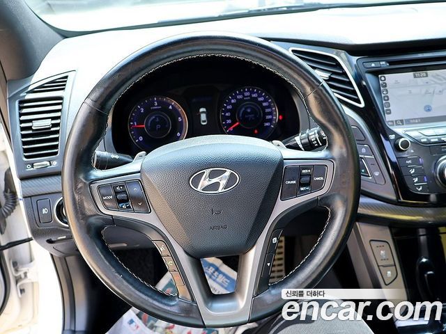 Hyundai i40 2016 — photo 8