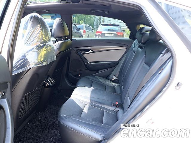 Hyundai i40 2016 — photo 13