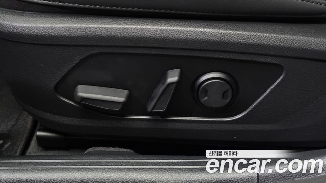 Kia K5 2023 — photo 31
