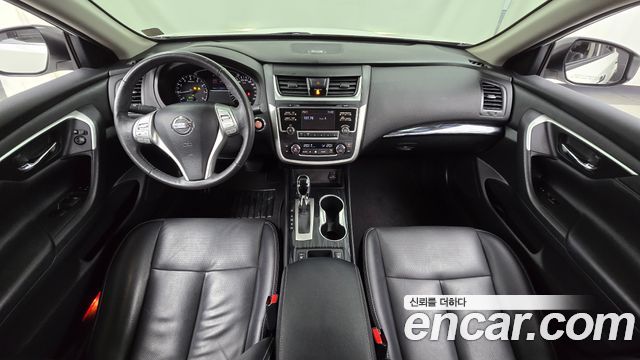 Nissan Altima 2017 — photo 7