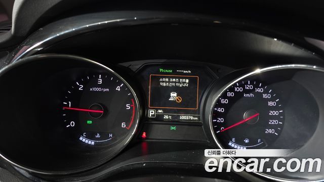 Kia Canival 2018 — photo 11