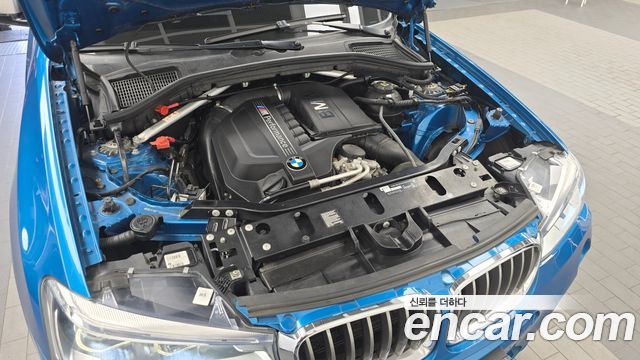 BMW X4 2016 — photo 6