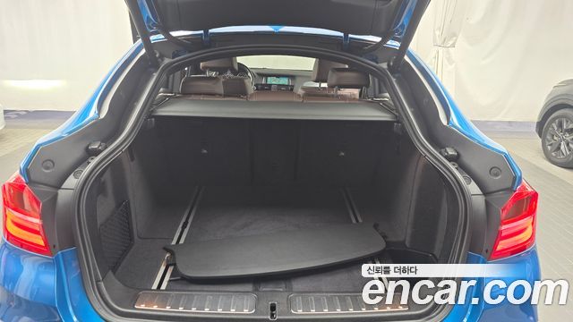 BMW X4 2016 — photo 19