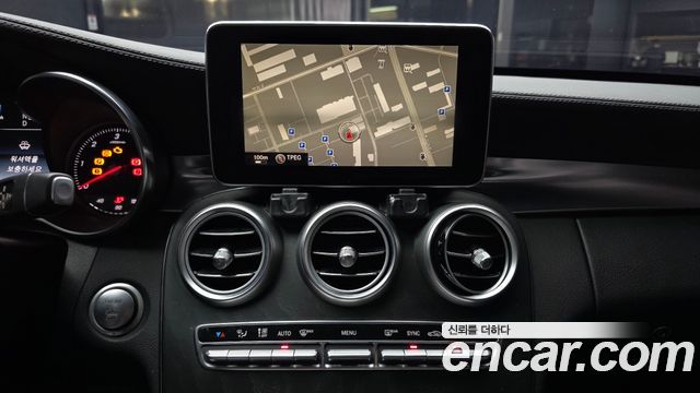 Mercedes-Benz C-Class 2015 — photo 15