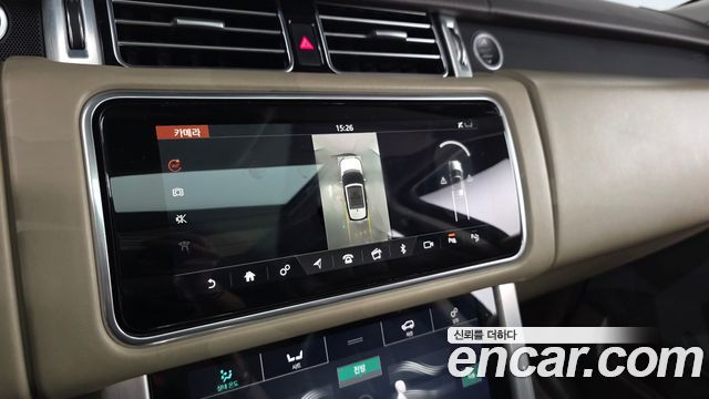 Land Rover Range Rover 2018 — photo 21