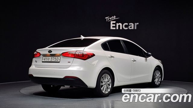 Kia K3 2013 — photo 2