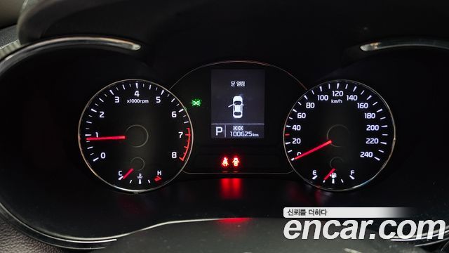 Kia K3 2013 — photo 11