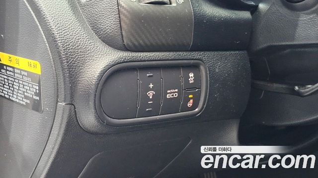 Kia K3 2013 — photo 22